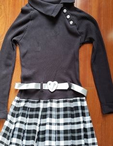 Girls dress with belt